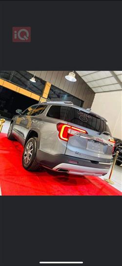 GMC Acadia
